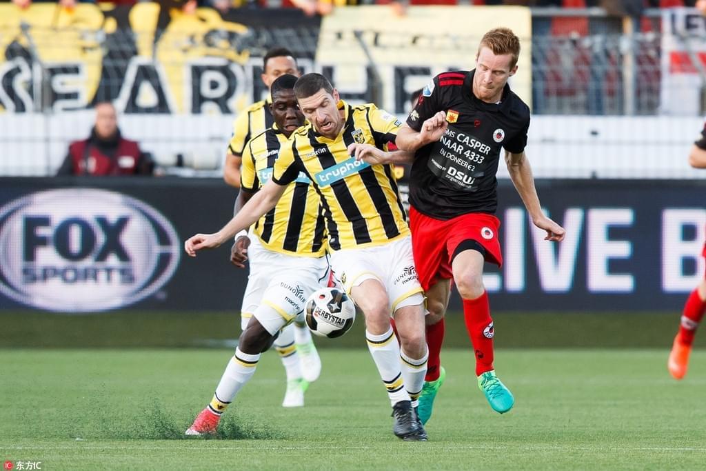 山西队以1 山西队以1